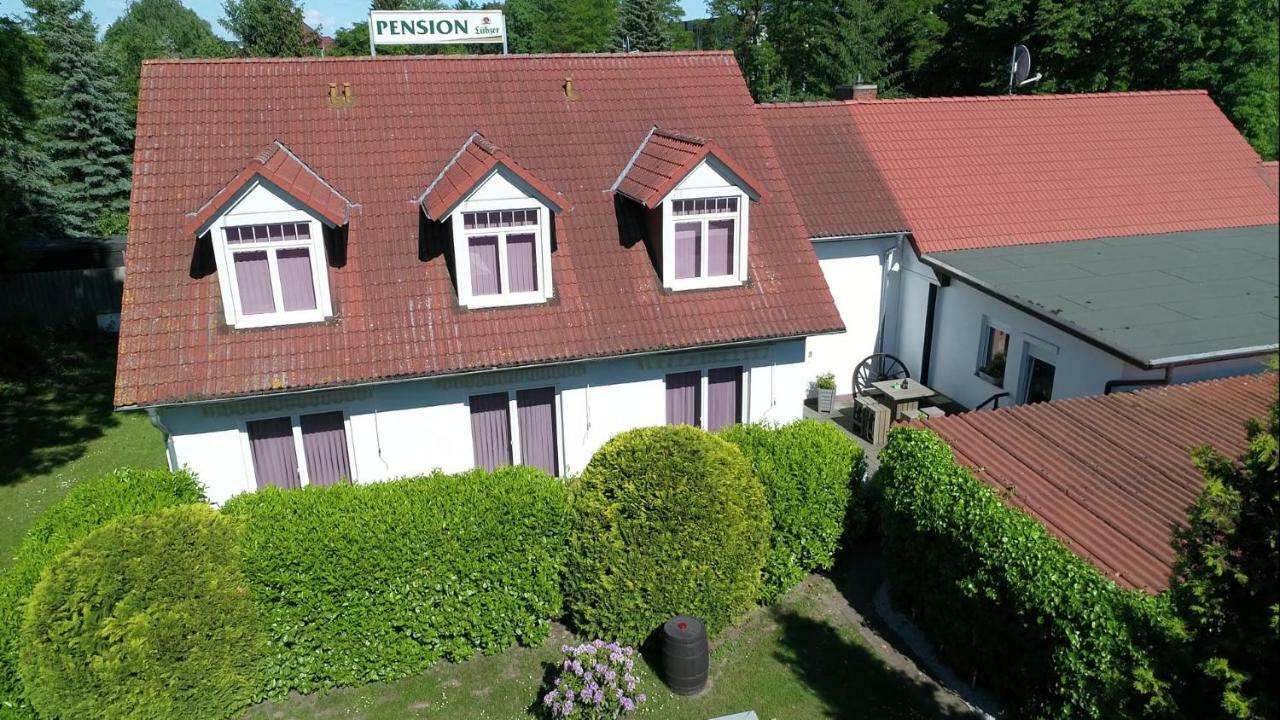 Pension Zum Lindeneck Lübz Eksteriør billede